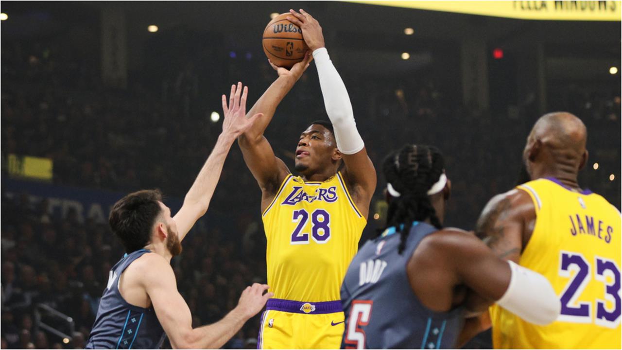 NBA(影)／缺三分卻棄用季後賽史上最準的八村壘！湖人遭橫掃、網譙：教練想放假了