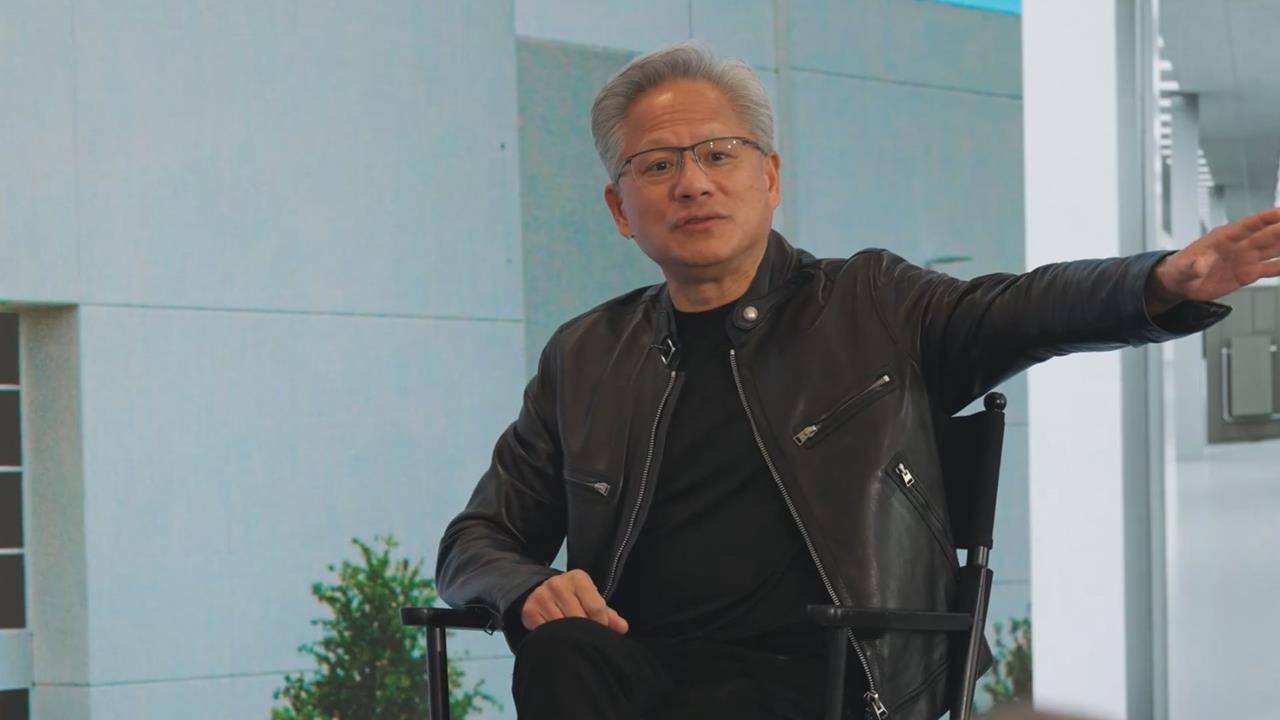 黃仁勳創X帳號首發文暴紅！22年前「這張照片」被挖出　網看呆：暴發戶味道