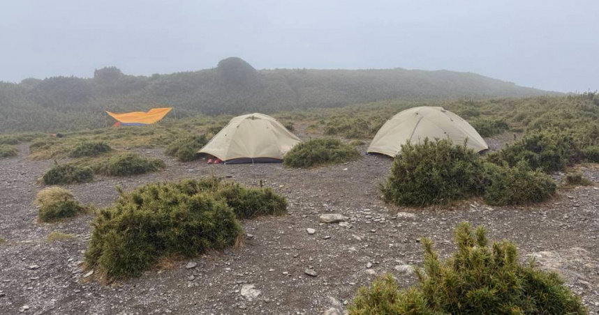 帶上百學生登合歡山!康橋「違規搭帳篷」挨罰 校方:未來會事先申請