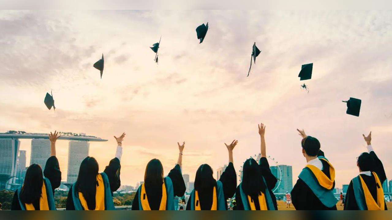 學歷是資源,不是枷鎖!用更彈性的方式選擇職業,別讓人生因此被困住。