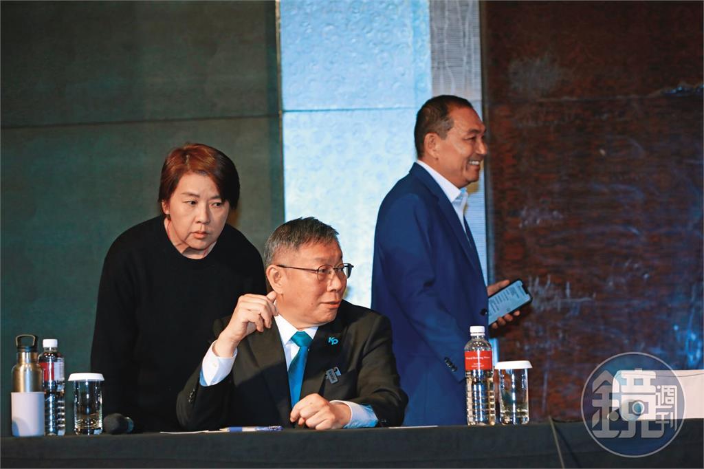【檢拚起訴接押柯3】藍白合破局痛罵侯友宜私訊曝光 柯立刻找藍營大咖為再起埋伏筆