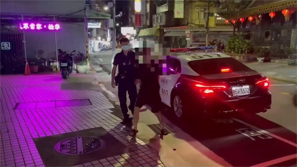 毒駕？兩度擦撞計程車太可疑　警關心險被撞發現毒粉末