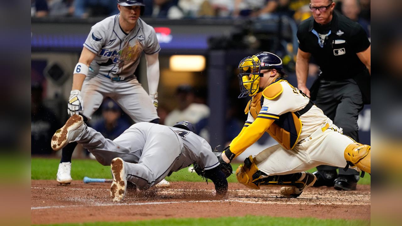 MLB(影)／世界大賽上演本壘攻防神阻殺！喬里奧雷射肩救命　光芒跑者慘遭阻殺