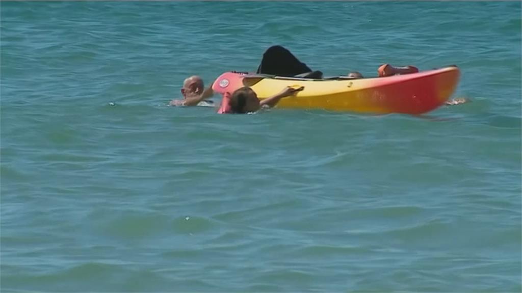 71歲葡萄牙總統太猛！ 見2女翻船 「下海」救人全都錄