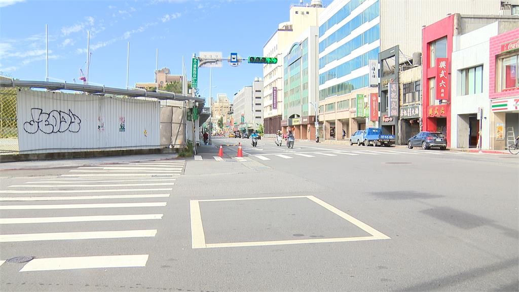 <em>京華城</em>原址開發　擬建4棟地上19層地下7層商辦大樓