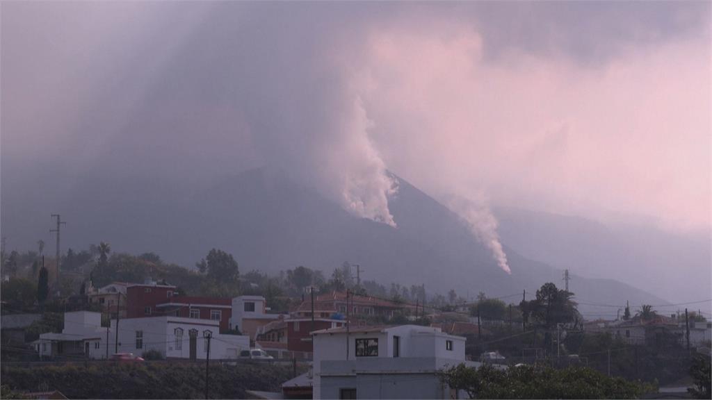 西班牙火山噴發近3個月　火山灰瀰漫、民眾關家中