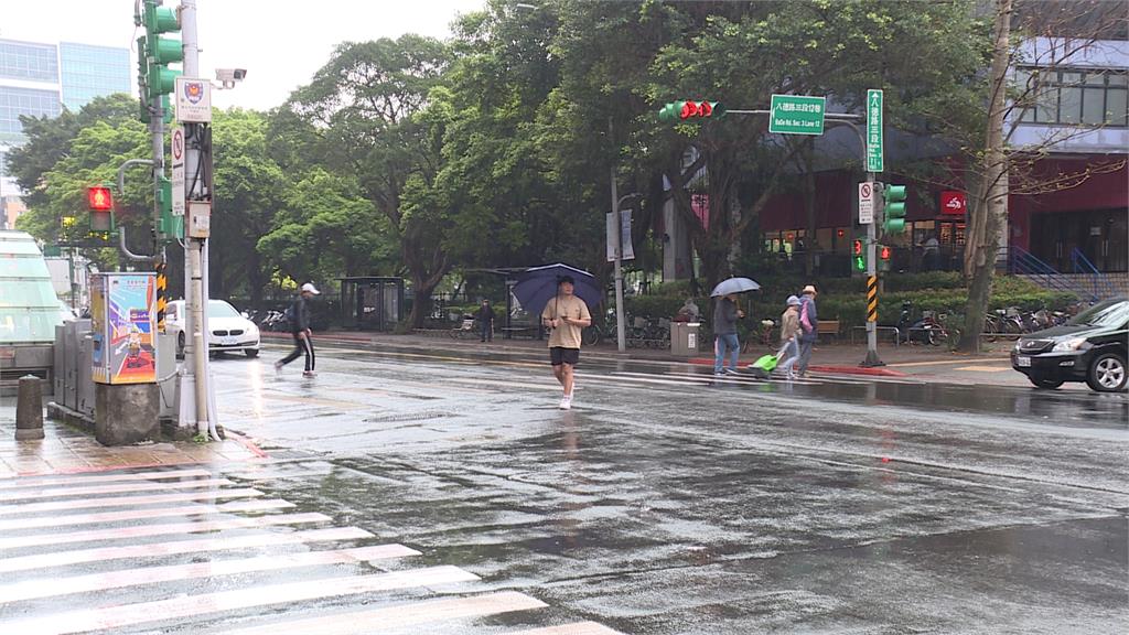 清明連假首日中部以北降雨　水庫補水　開工日新一波鋒面報到　再降雨