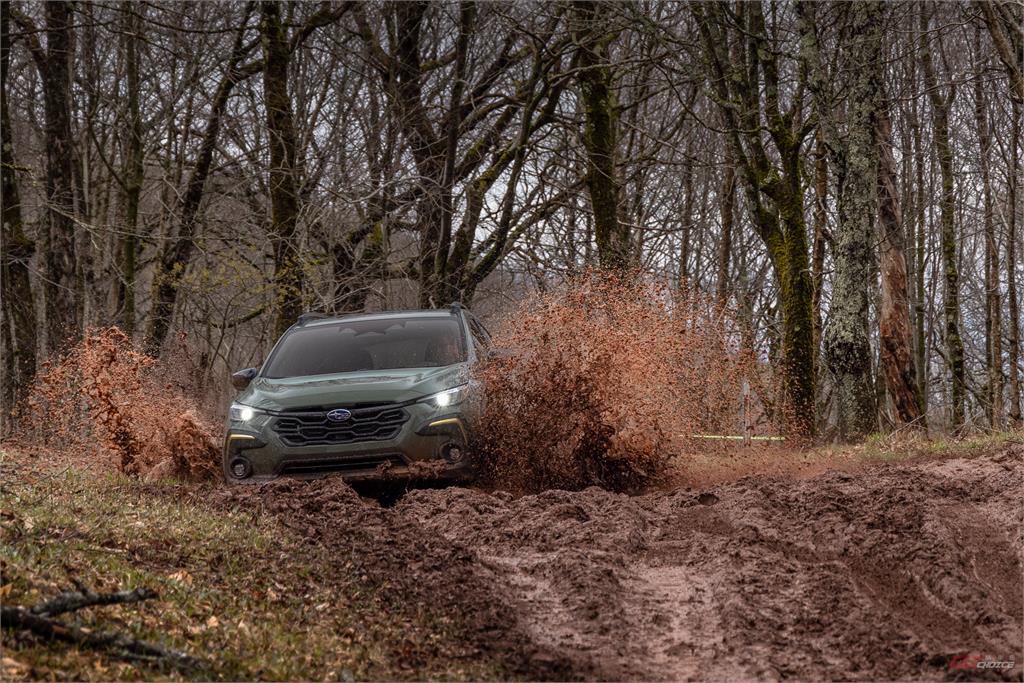 Subaru Crosstrek 與 Outback 獲 25 年頂尖休旅席位，本月入主指定車款享高額零利率！