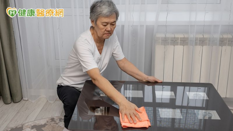 天太熱!長輩不出門當心肌少症 專家提「居家四策略」訓練肌力