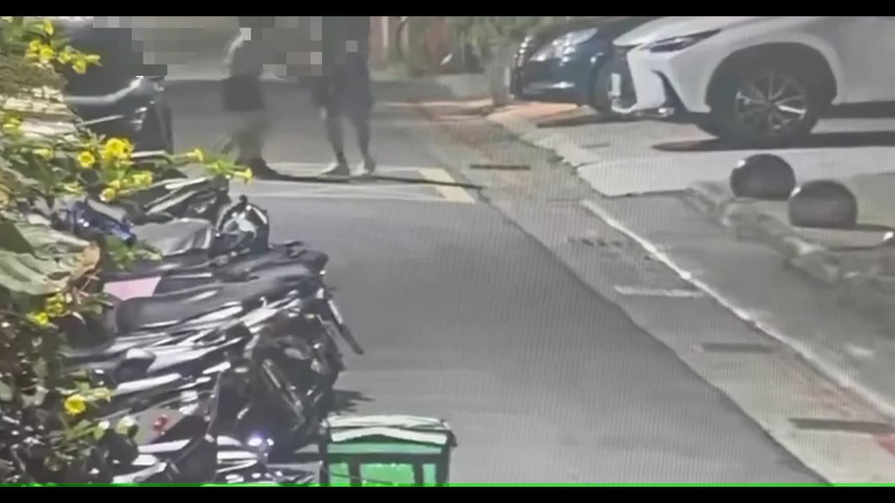 快新聞/被辭退懷恨在心竟埋伏尋仇 北市六旬男子持菜刀砍傷攤販老闆娘