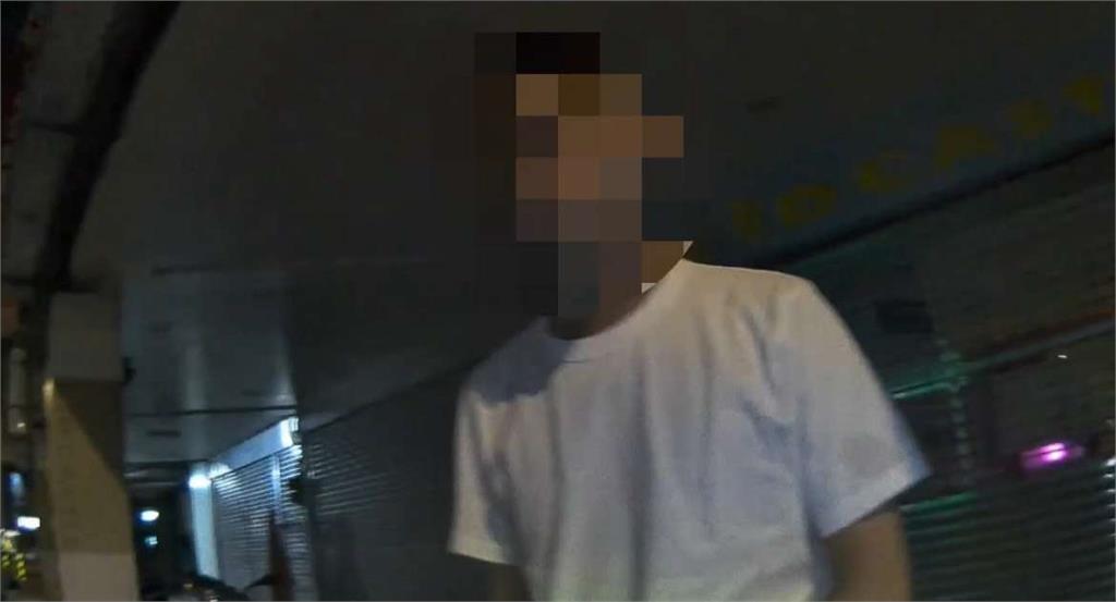 【有片】男子車牌遭註銷違停路旁 因「這動作」 恐挨罰近20萬元