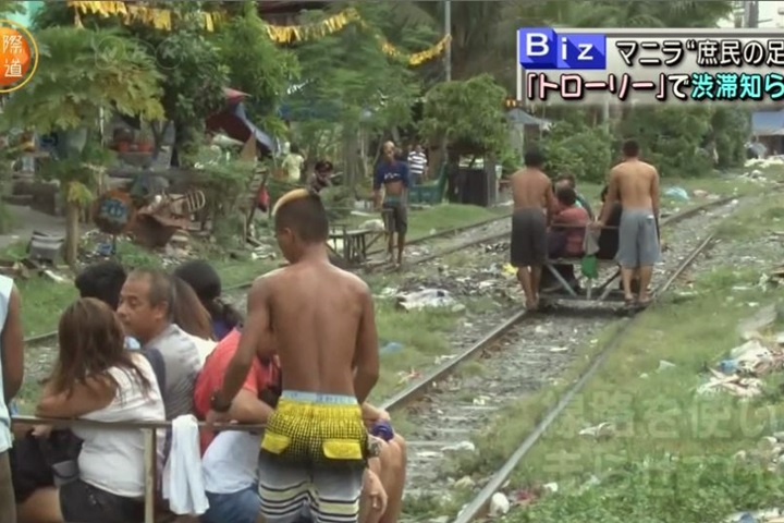 火車班次少怎麼辦？菲律賓民眾自製「這個」上路