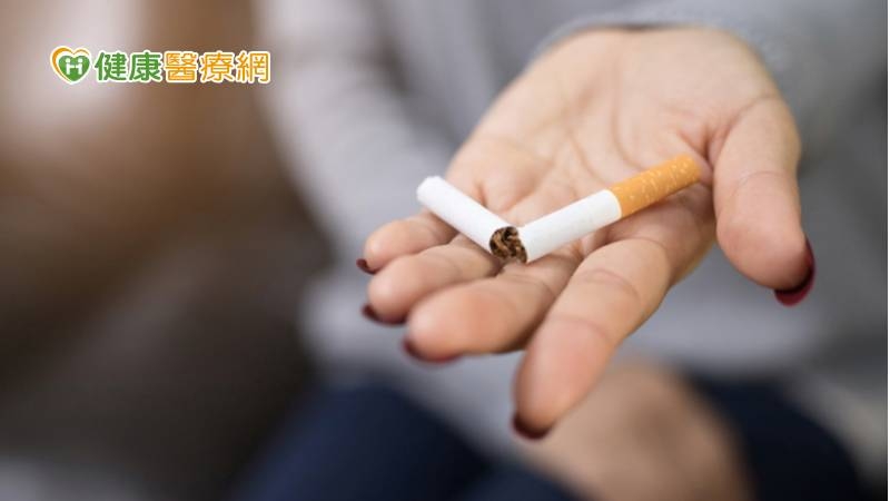 癮君子「三手菸」藏致癌隱憂! 家人首當其衝