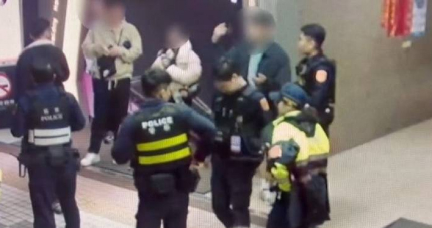 酒後中指引爆夜唱血戰!中和好樂迪外凌晨大亂鬥 22警力急鎮場