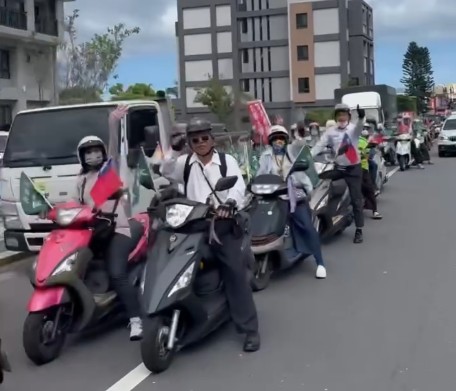 快新聞／罷傅氣勢強！花蓮機車隊破300台　網嗨喊：民主超人