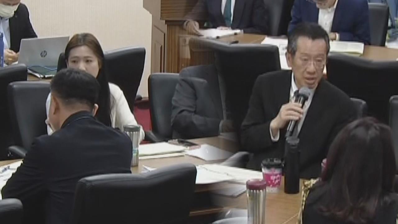 徐巧芯公開逼問軍購機密　顧立雄怒轟：妳明知故問