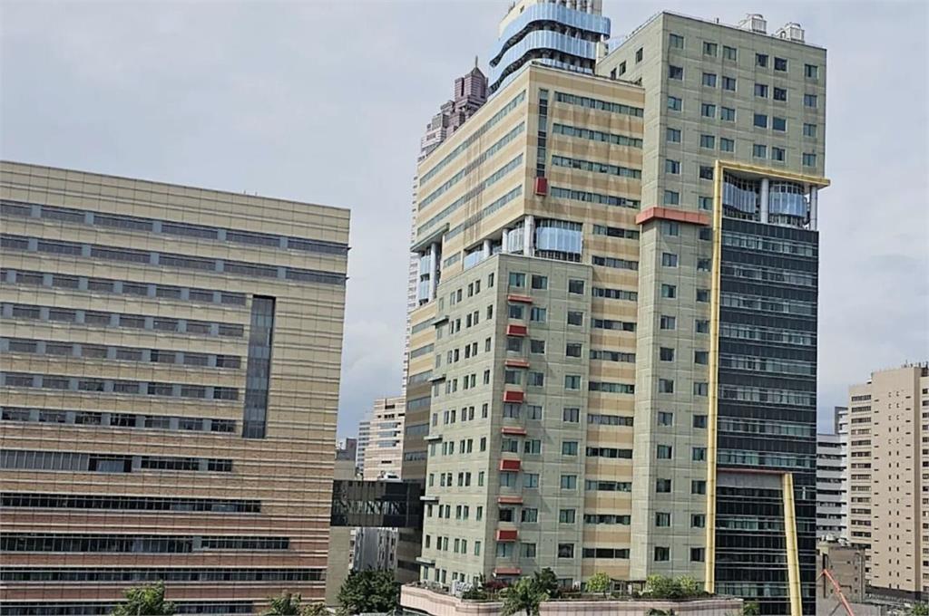 挨立委耍官威飆罵? 國健署、台大醫院「出席人員身份」曝光