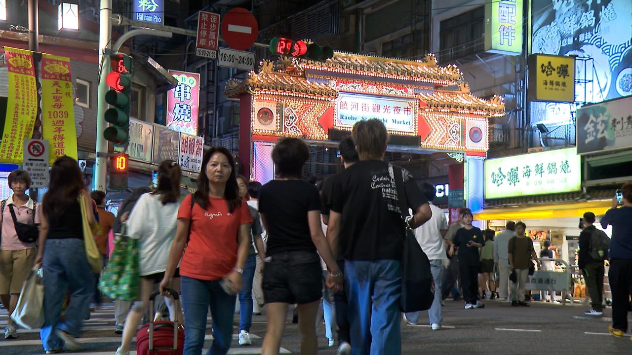 「洋流」太強被查水表？饒河夜市傳貼標語遭警告　許淑華怒轟：北市府搞獨裁