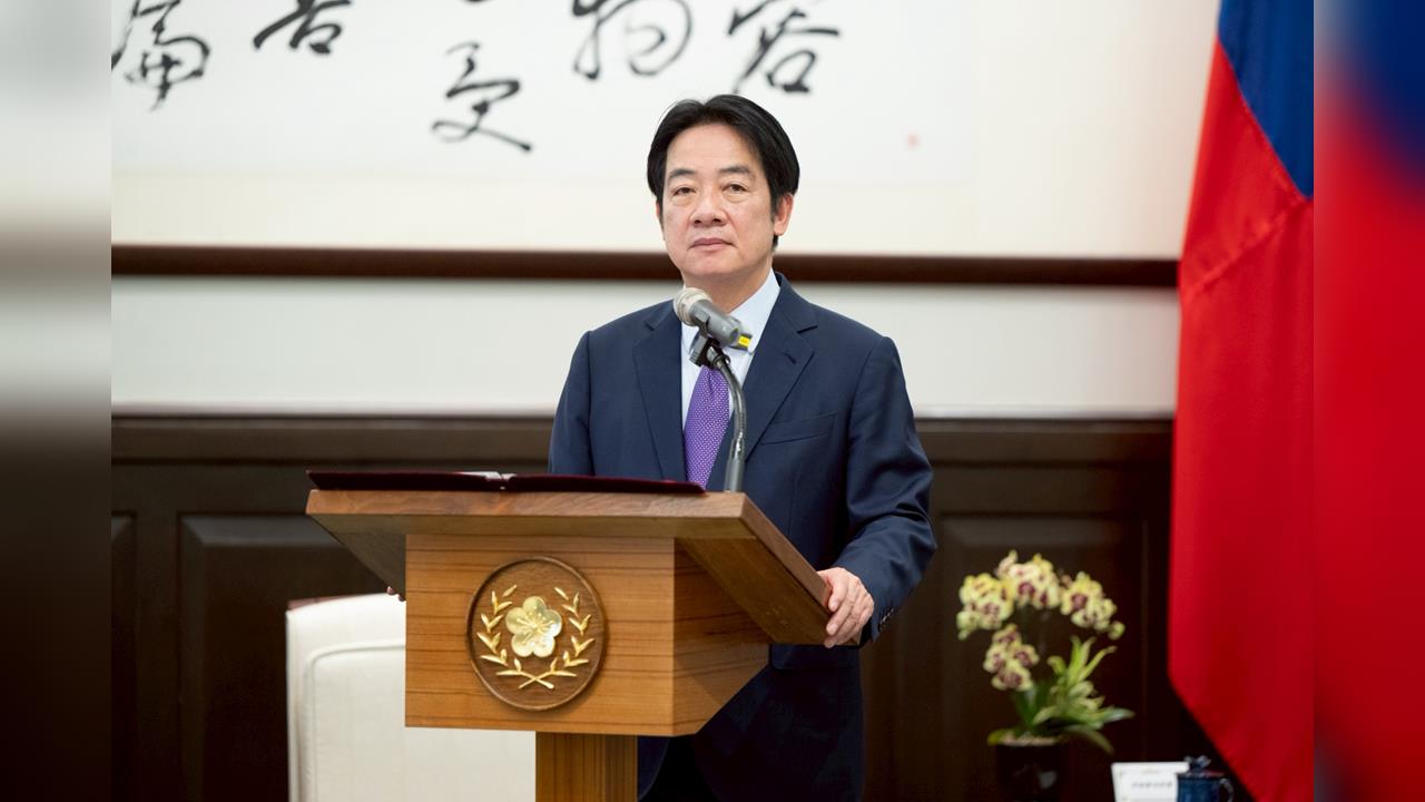 快新聞／中共惡意打壓賴清德訪史瓦帝尼！他怒問藍白：有沒有膽譴責北京打壓台灣？