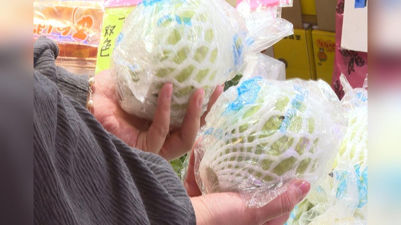 天母水果攤「3顆芭樂600元」引熱議 台北第一果菜市場批發價創新高