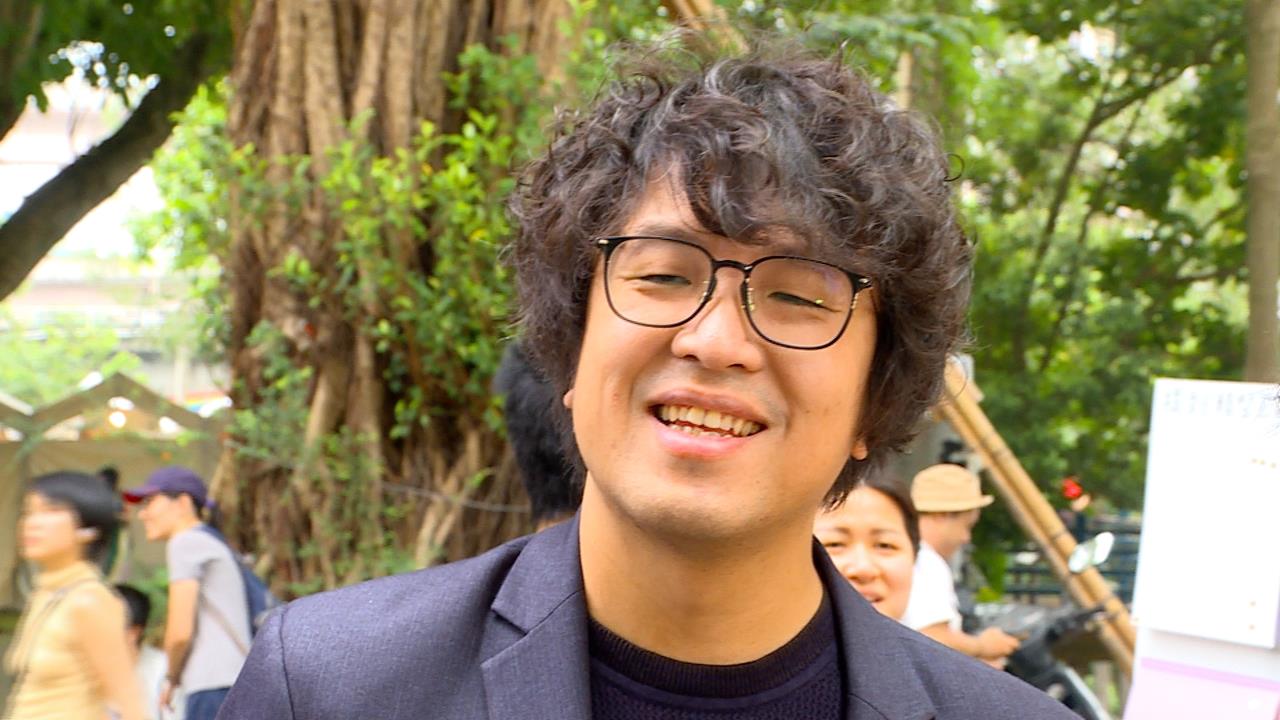 獨／沈伯洋、吳沛憶同框　曹興誠點名「選北市長不二人選」