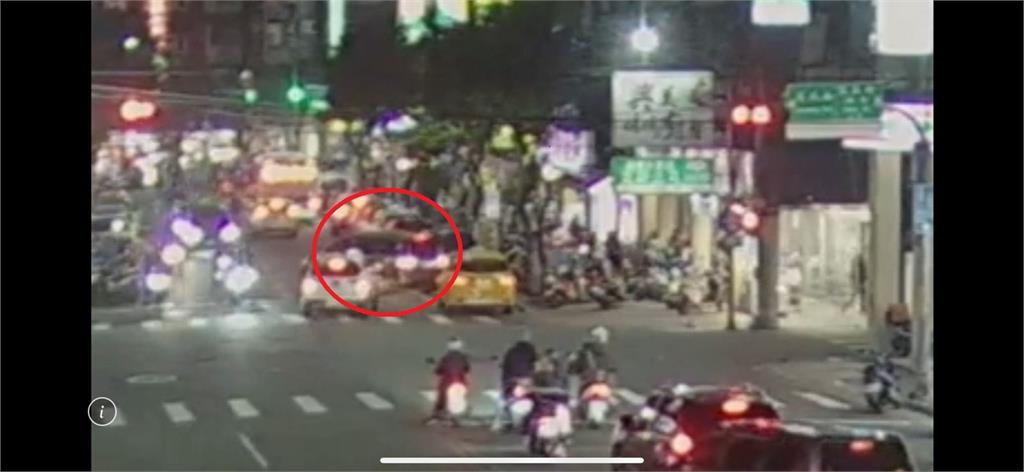 停車糾紛變肢體衝突 火爆小黃運將揮拳亮刀反遭壓制
