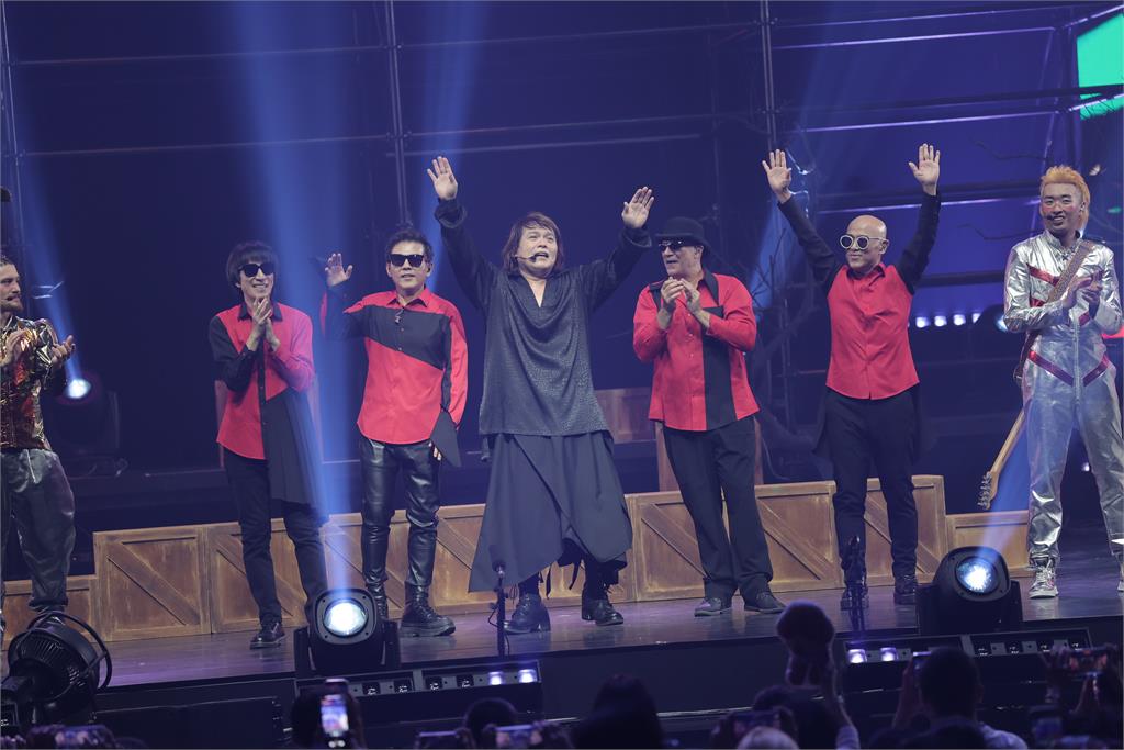 伍佰自導自演耗資6千萬　搖滾歌劇「成功之路」北流演出