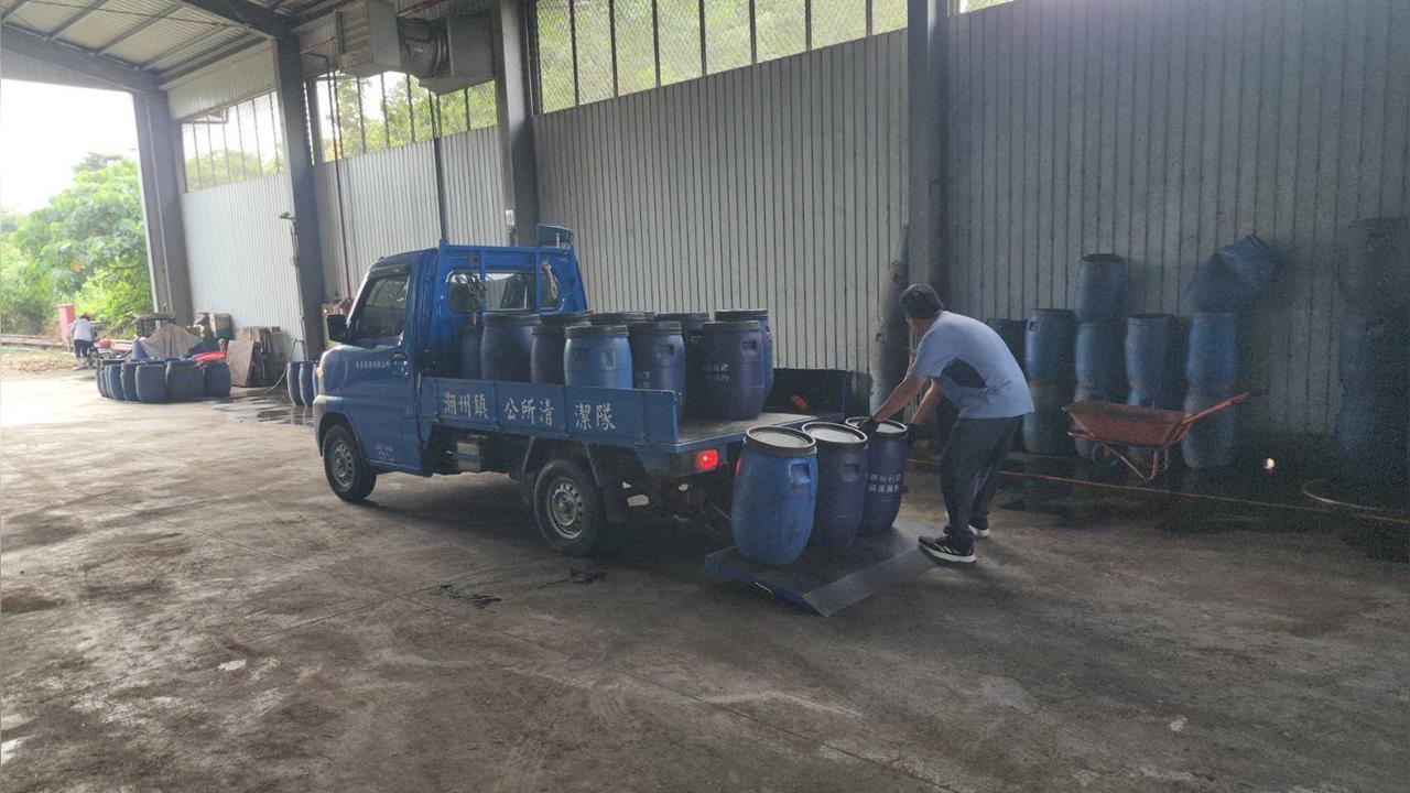 快新聞/不顧防疫規範!屏東焚化廠驚傳偷倒廚餘 業者囂張行徑被逮