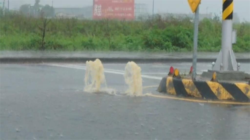 嘉義鹿草鄉6村泡水中 24小時下逾240mm雨量