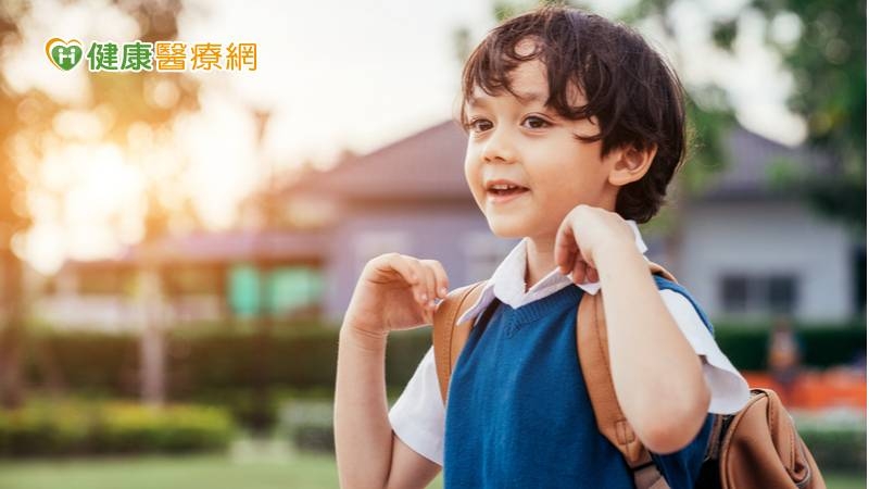 孩子開學難收心？醫師教「兩招」銜接規律上學
