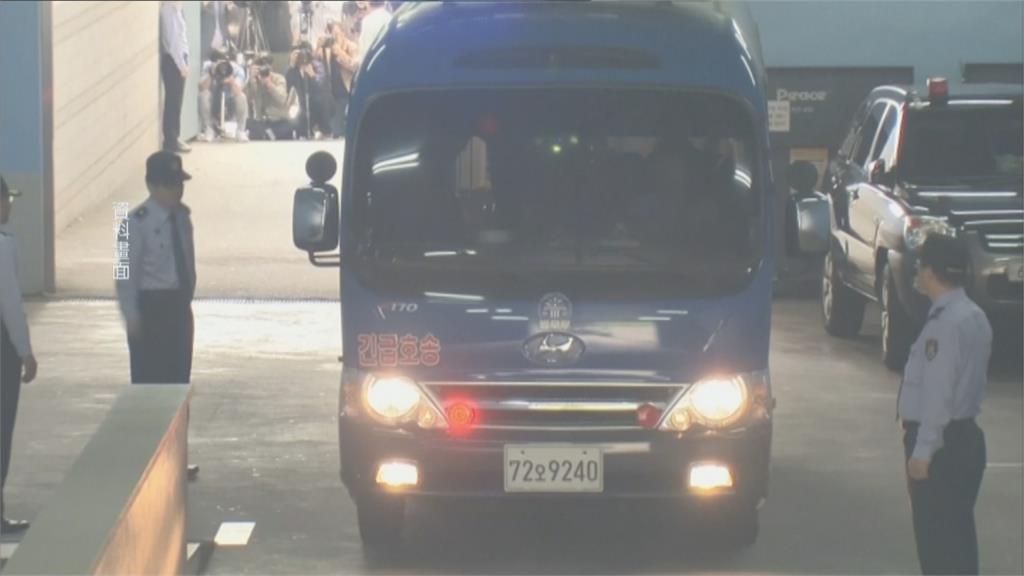 尹錫悅朴槿惠任內被彈劾下台　盧武鉉彈劾案被駁回做滿任期