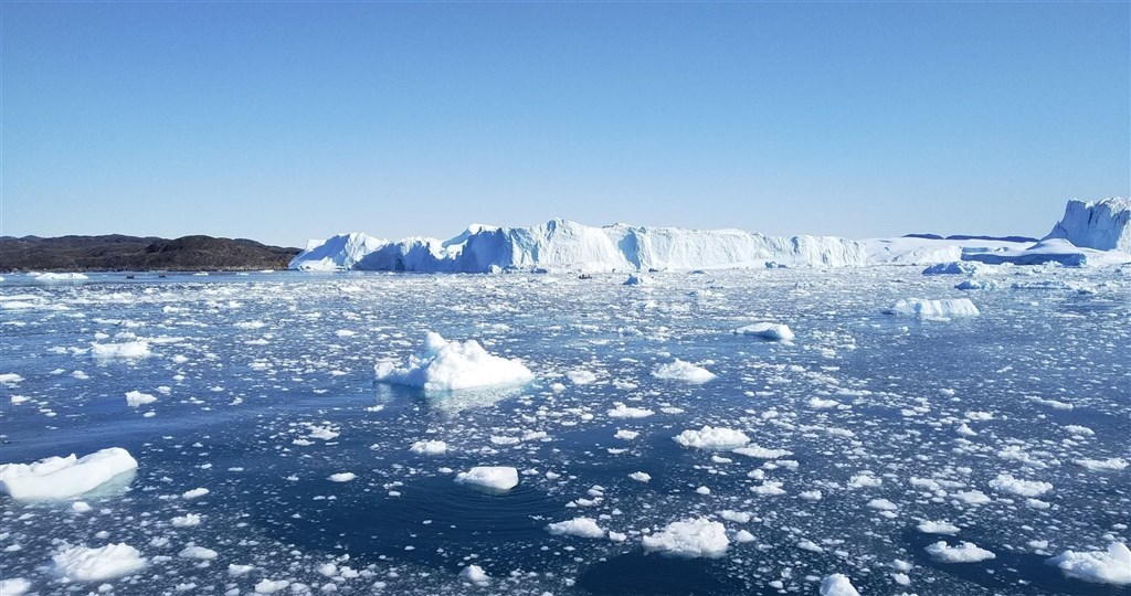 格陵蘭島冰層10年內融冰3.5兆噸　全球洪災風險升高
