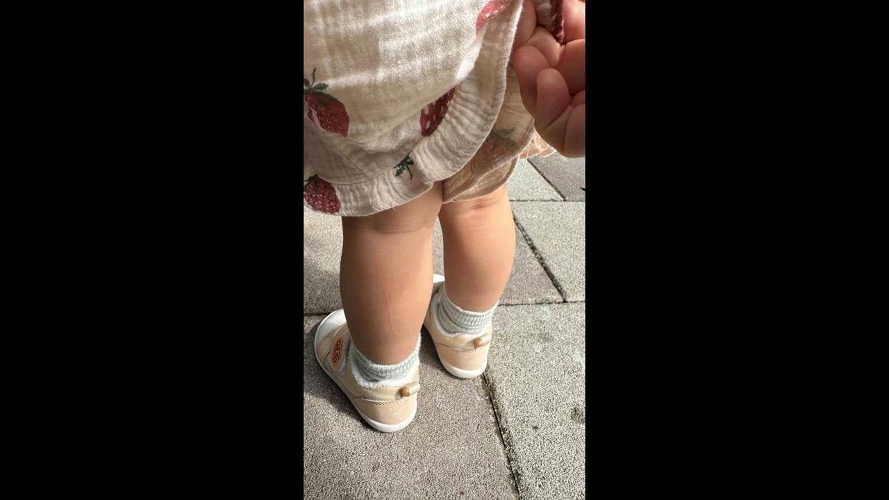 獨／恐怖陷阱　板橋區公所木椅多處釘子外露　小女童遭劃傷