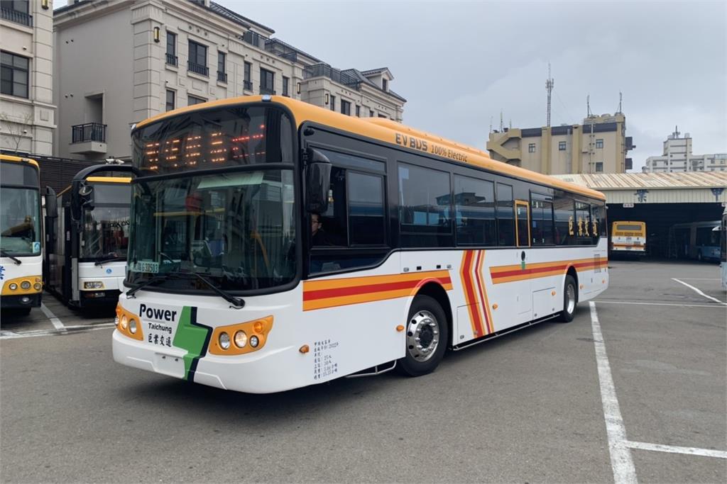 快新聞／公車輾死女大生後「僅賠33萬元」？　巨業公司今發聲澄清：同意233萬元