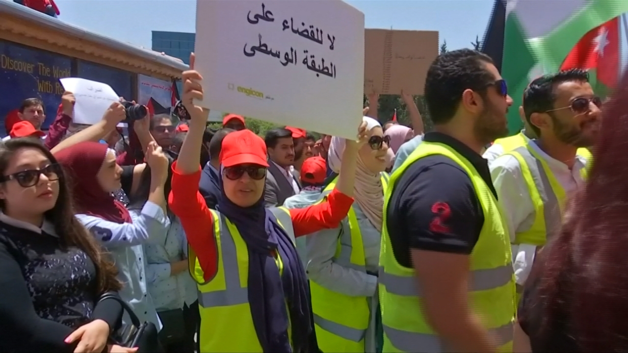 抗議政府新稅法草案 約旦全國大罷工