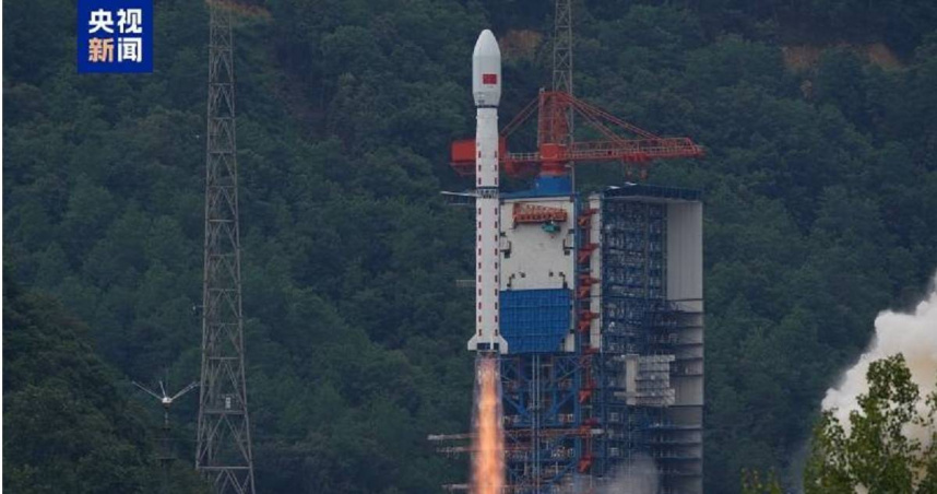 中國四川發射衛星運載火箭　國防部證實：飛行路徑經我防空識別區西南部