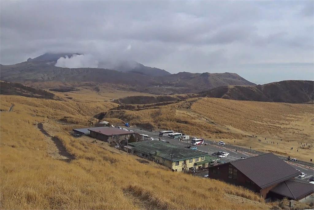 日本熊本阿蘇火山觀光直升機突然失聯　機上載有2名台灣遊客