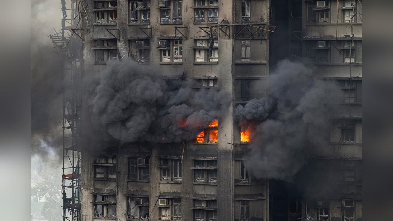 香港大火/假台人PO「101煙火照」嘲諷!黃捷一動作痛批:試圖離間台港情誼