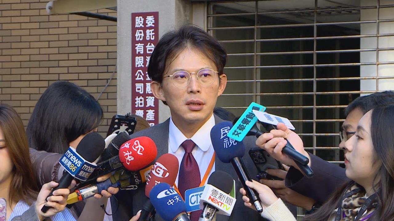 快新聞／又嗆記者！台派金主認了「匯款千萬」　黃國昌囂張喊：沒在怕你們