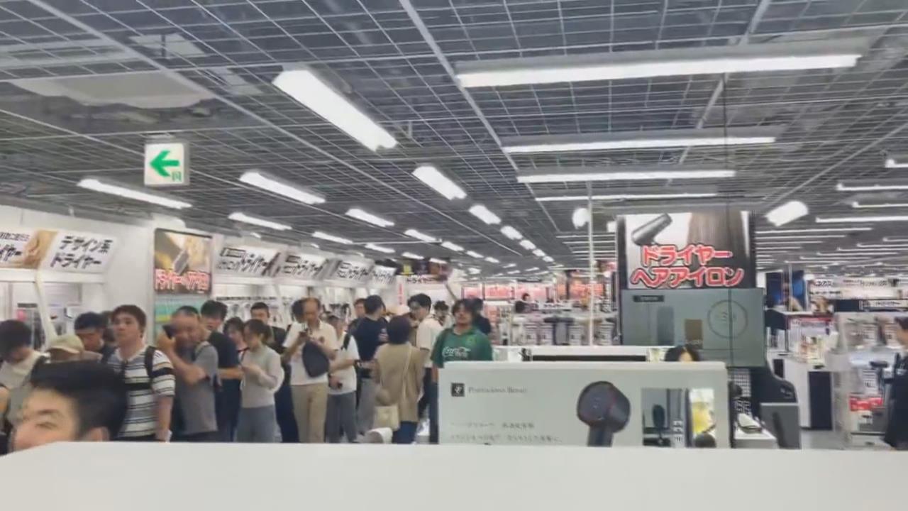 開幕即暴動？連鎖家電進駐池袋　商場湧人潮搶戰鬥陀螺