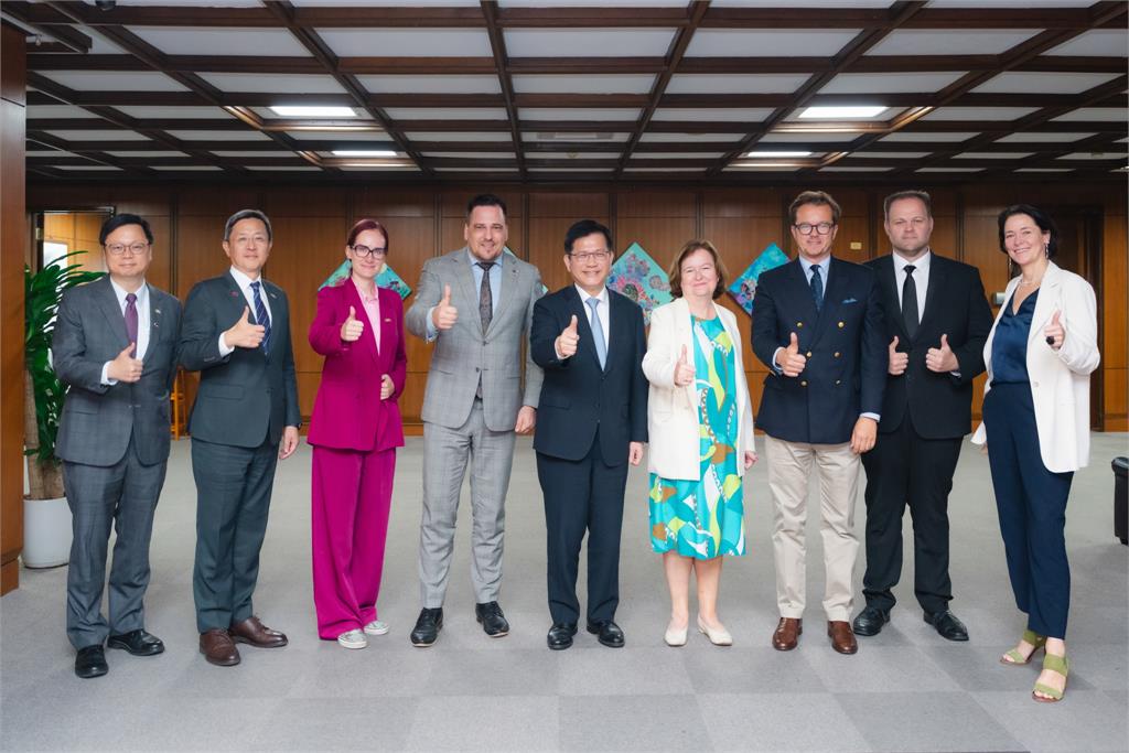 快新聞／接見歐洲民主之盾訪團　林佳龍：強化台歐面對複合式威脅合作