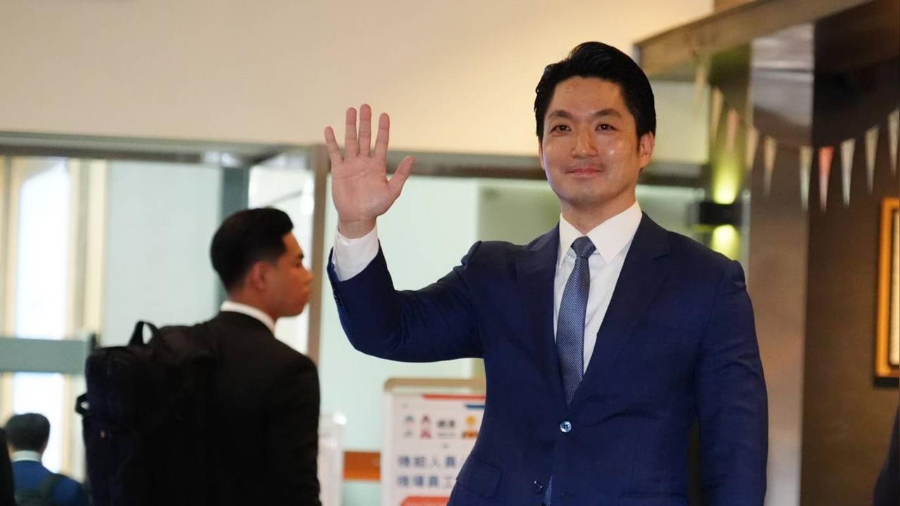 快新聞/啟程赴雙城論壇!遭疑向習近平遞「投名狀」 蔣萬安回應了