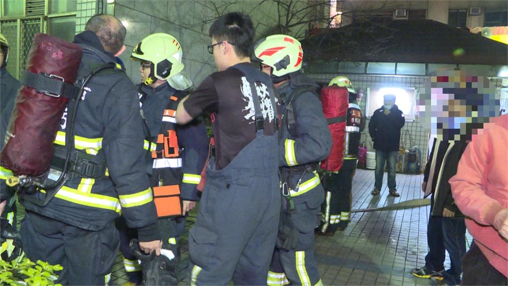 新北蘆洲養生館火燒屋 1越籍女送醫不治
