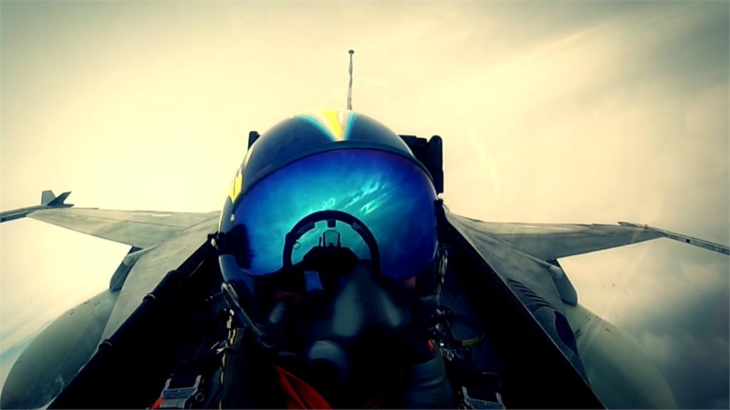 F-16V性能增偵蒐強 專家：可搏中國「殲20」