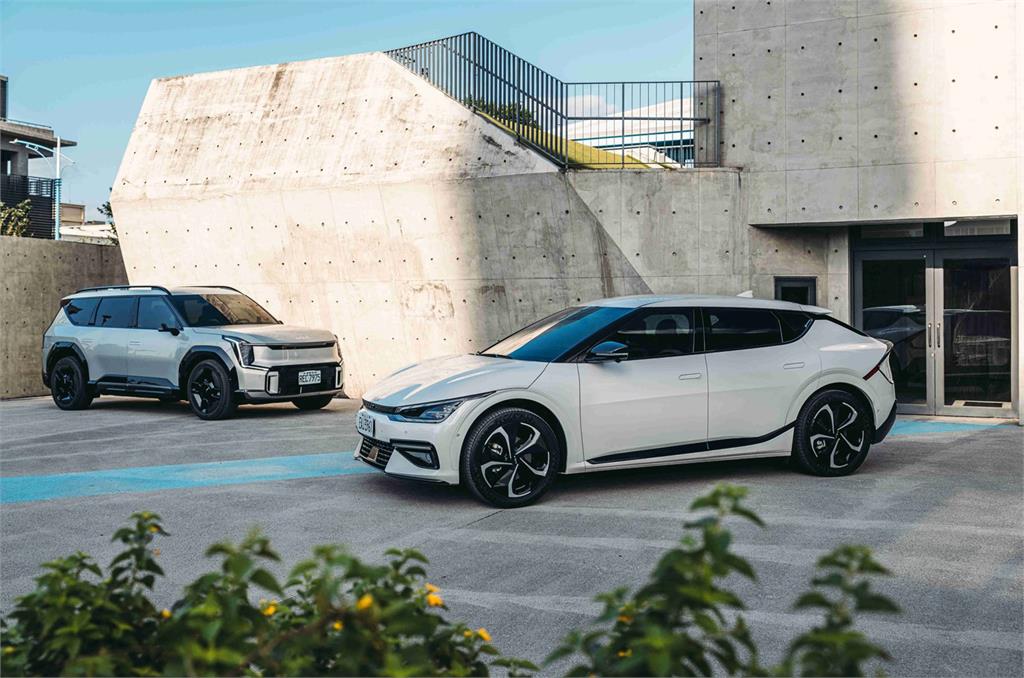 【鏡車焦點】台灣車市大洗牌！Kia如何連續兩年銷量破萬？