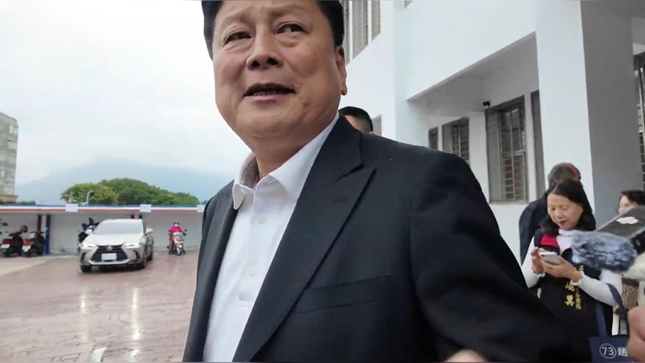 快新聞/傅崐萁不願面對?涉助理費除罪化爭議連環爆 婉拒回應畫面曝