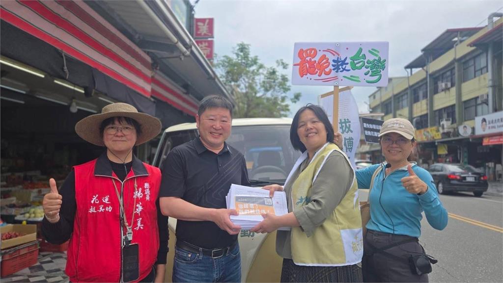 各地罷團催收連署書　全台首件羅智強達二階門檻