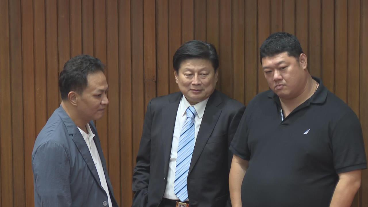 快新聞／國民黨驚爆內鬨！6連霸藍委重砲開撕傅崐萁　青年狠酸：他也變綠了