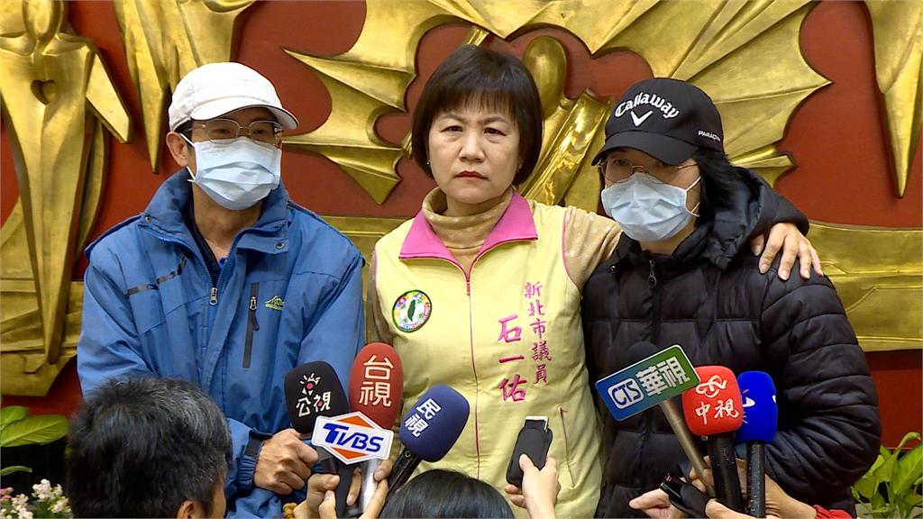 新北校園割頸案開庭！　凶嫌狠瞪死者父親行徑囂張