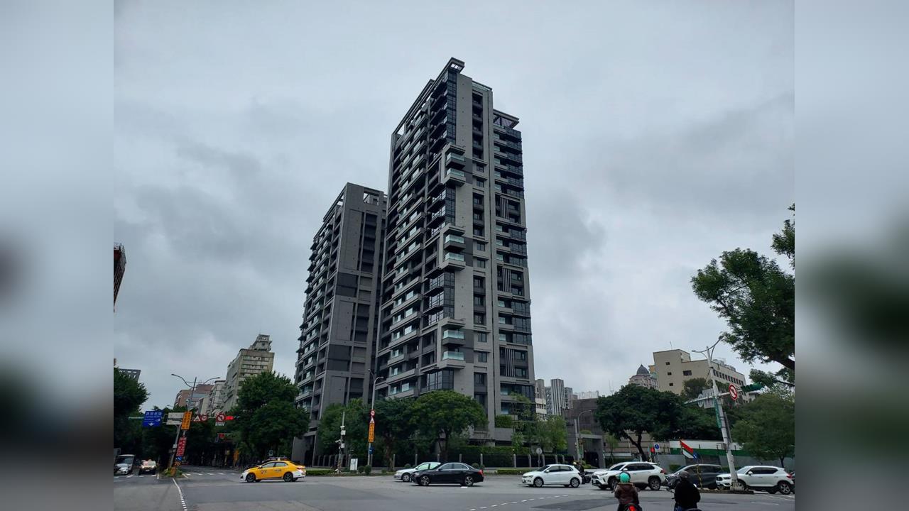 台灣人鬧房貸荒   外籍富豪捧1.1億元現金買豪宅